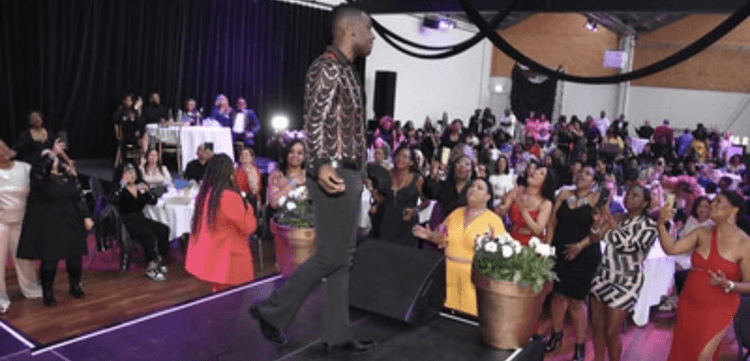 Talamara's Pride Artiesten, Bands & DJ's Boeken